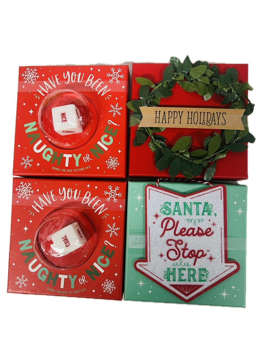 Set of 4 Merry Christmas, Winter Holidays Money Or Gift Card Holders